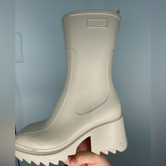 (SOLD***💘😍)CHLOÉ BETTY RUBBER RAIN BOOT - Picture 2 of 16